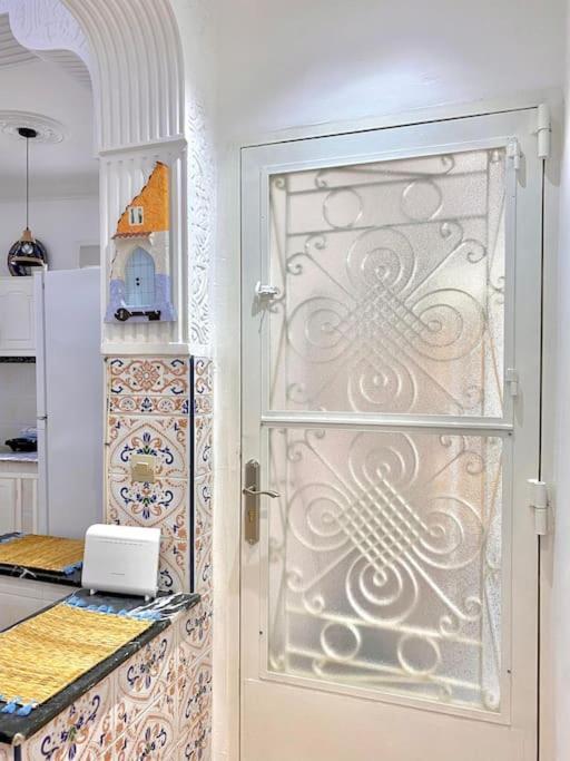 Dar Shmous -1- دار شموس Apartment Tangier Bagian luar foto
